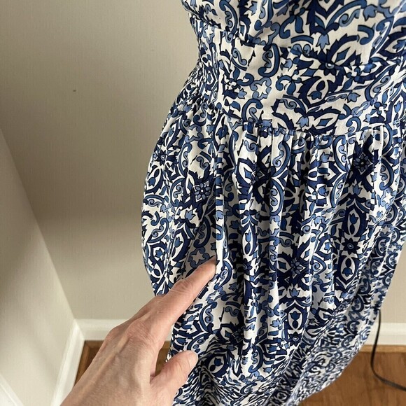Milly Capri Italia Dutch Tulip Dress Classic Blue White Fit and Flare Size 2 - Picture 9 of 16